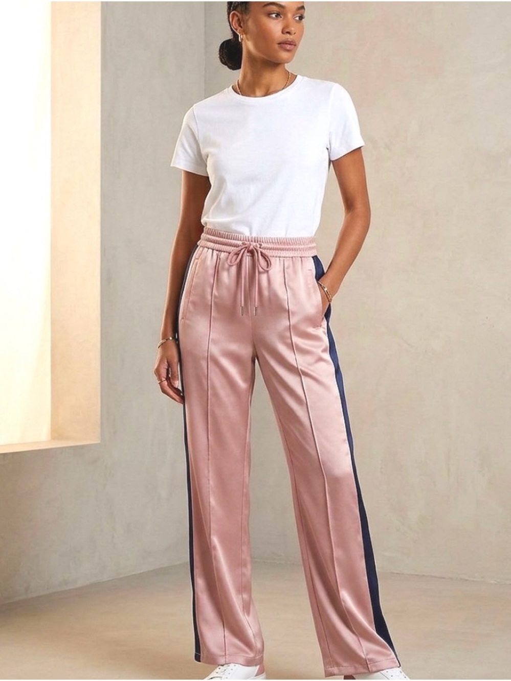 #EtopheStudios #Satin #TrackPants #Y2K #Flare #Luxe #Sporty #SummerChic #Classy